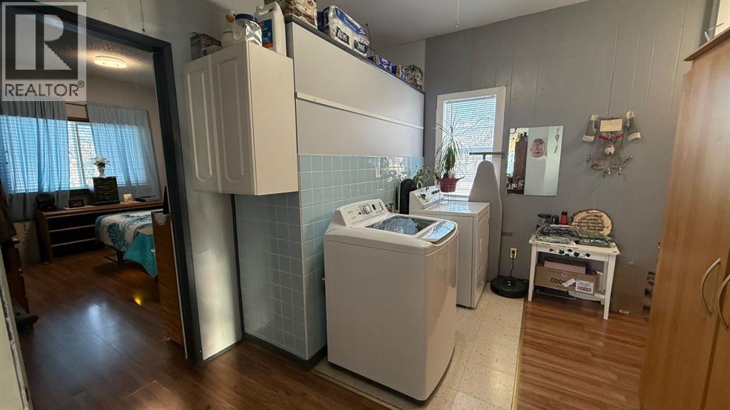 319 5 Avenue W, Hanna, Alberta  T0J 1P0 - Photo 17 - A2273514