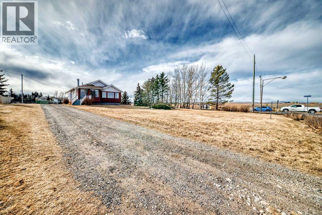 3 Cochrane Lake Trail, Cochrane Lake, Alberta  T4C 2A8 - Photo 46 - A2288457