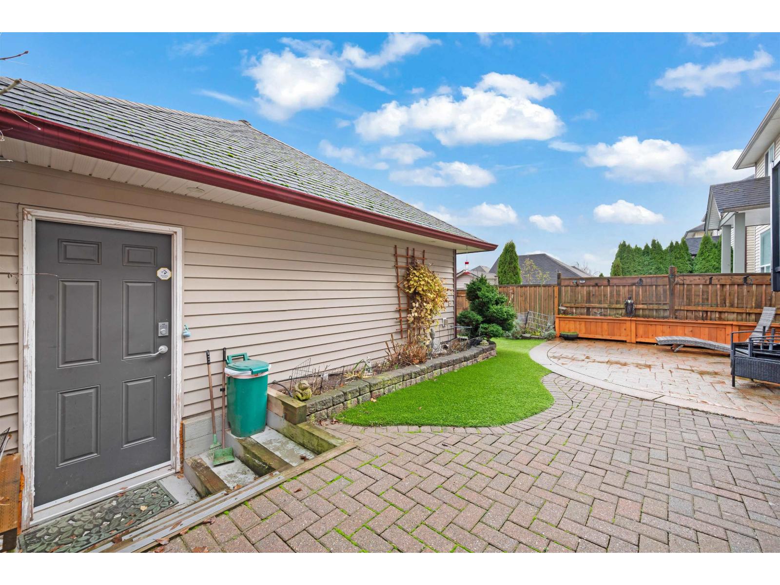 5742 148 Street, Surrey, British Columbia  V3S 3B6 - Photo 8 - R3080067