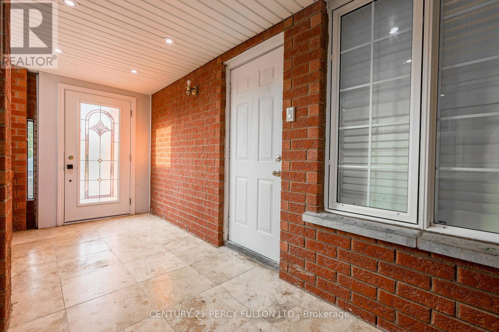 161 Sophia Road, Markham, Ontario  L3S 3Y9 - Photo 3 - N12859362