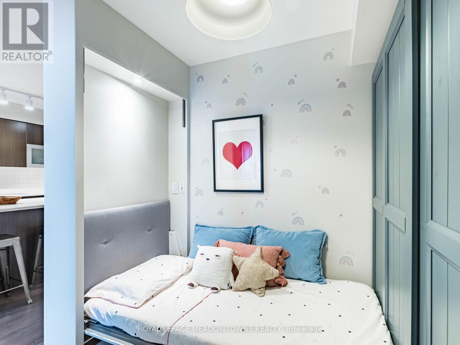 #1808 - 1 Michael Power Place, Toronto, Ontario  M9A 0A1 - Photo 20 - W12857998