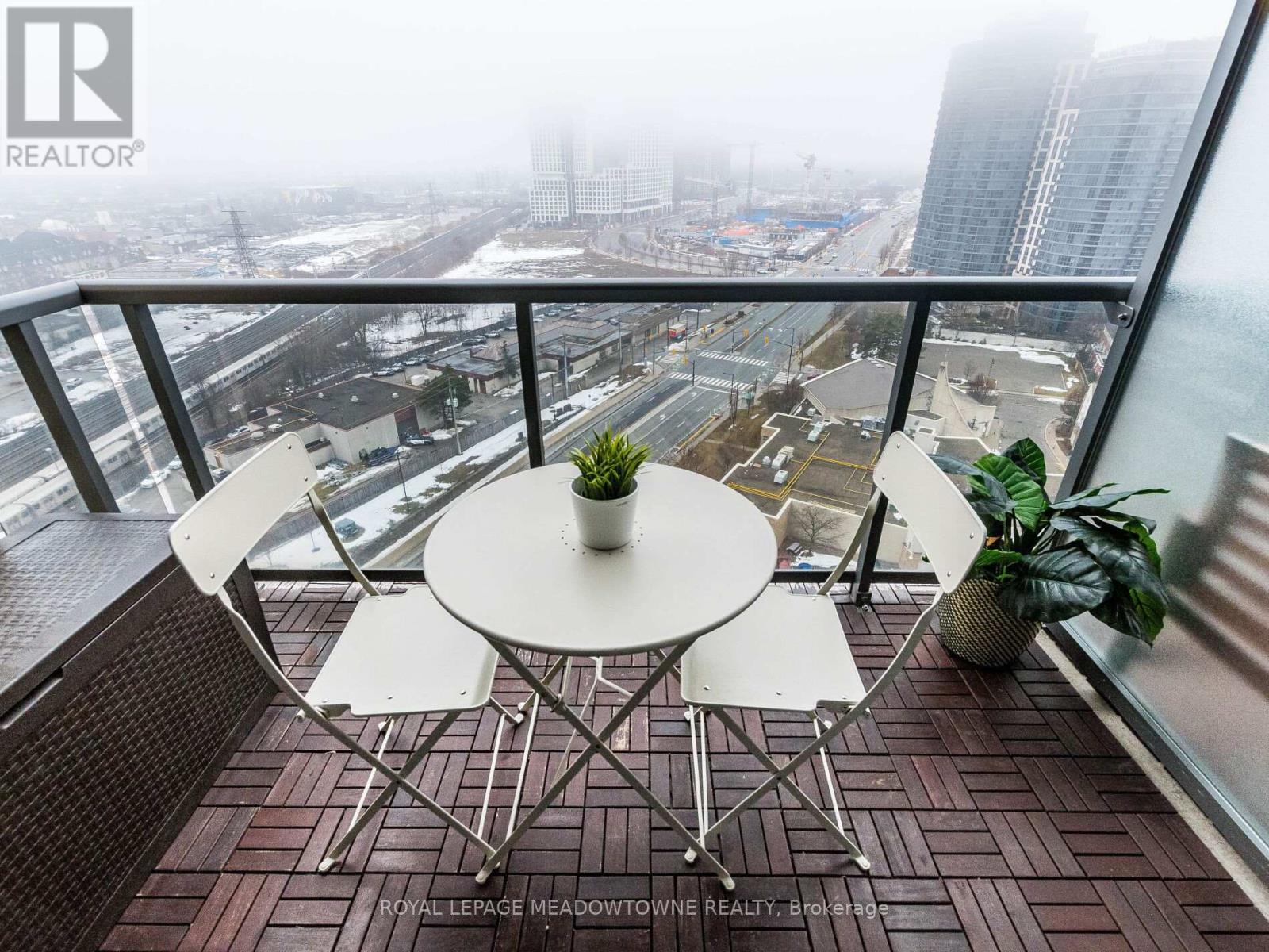 #1808 - 1 Michael Power Place, Toronto, Ontario  M9A 0A1 - Photo 23 - W12857998