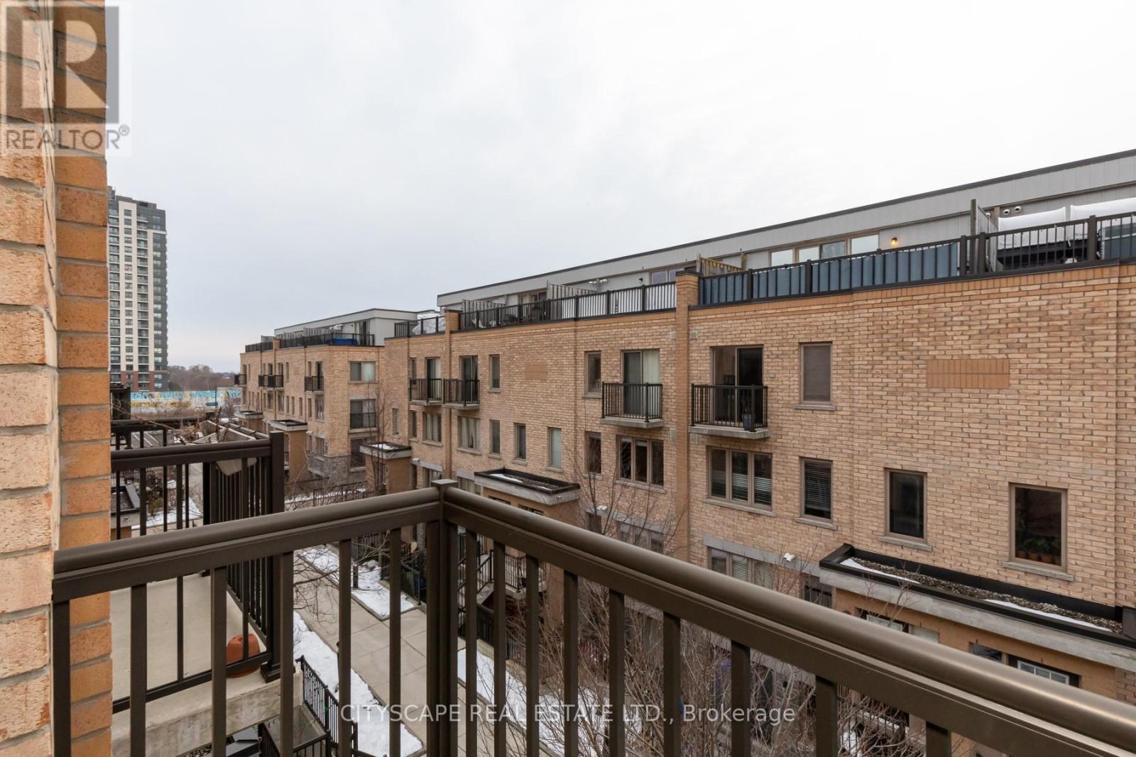 242 - 12 Foundry Avenue, Toronto (Dovercourt-Wallace Emerson-Junction), Ontario  M6H 0A7 - Photo 9 - W12859142