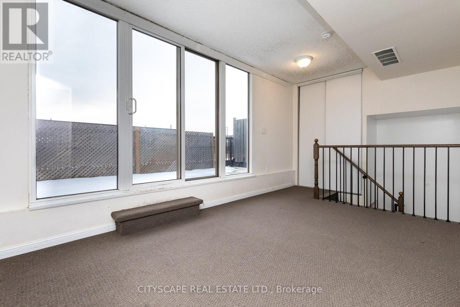 242 - 12 Foundry Avenue, Toronto (Dovercourt-Wallace Emerson-Junction), Ontario  M6H 0A7 - Photo 11 - W12859142