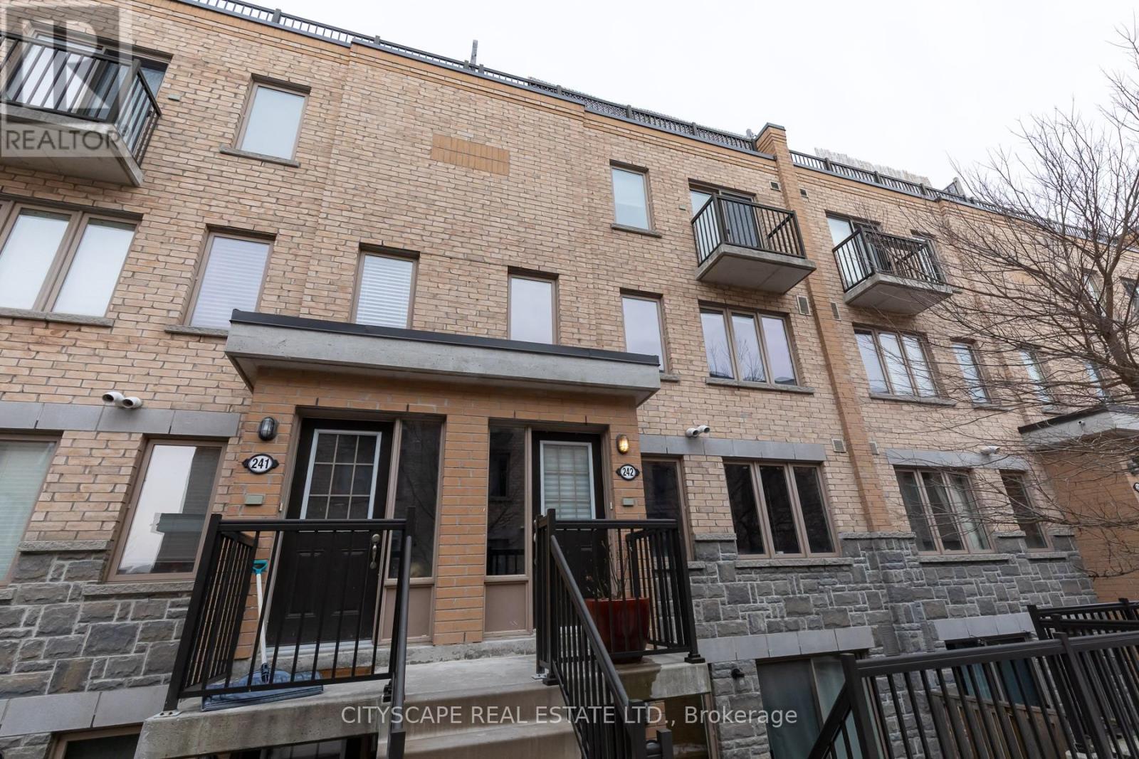 242 - 12 Foundry Avenue, Toronto (Dovercourt-Wallace Emerson-Junction), Ontario  M6H 0A7 - Photo 12 - W12859142