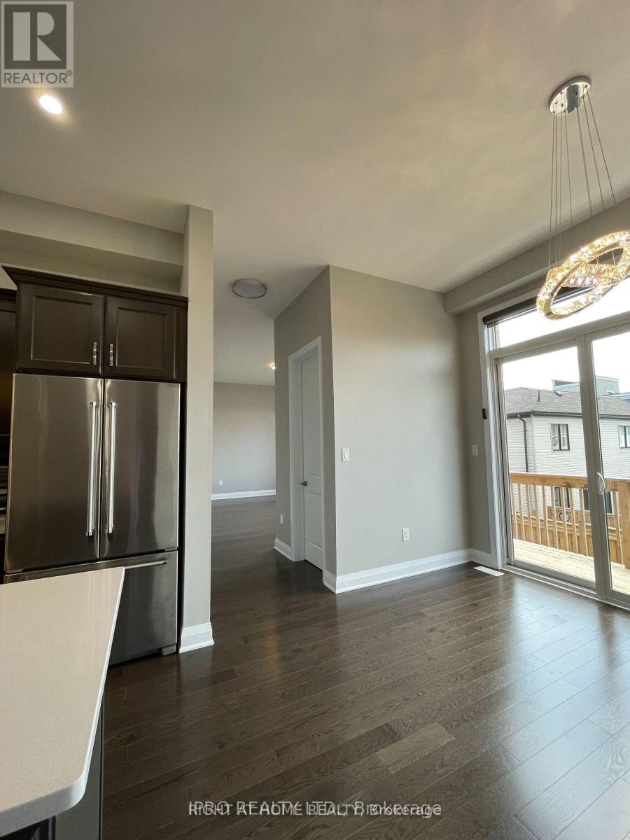 215 Port Darlington Road, Clarington, Ontario  L1C 4A7 - Photo 8 - E12851952