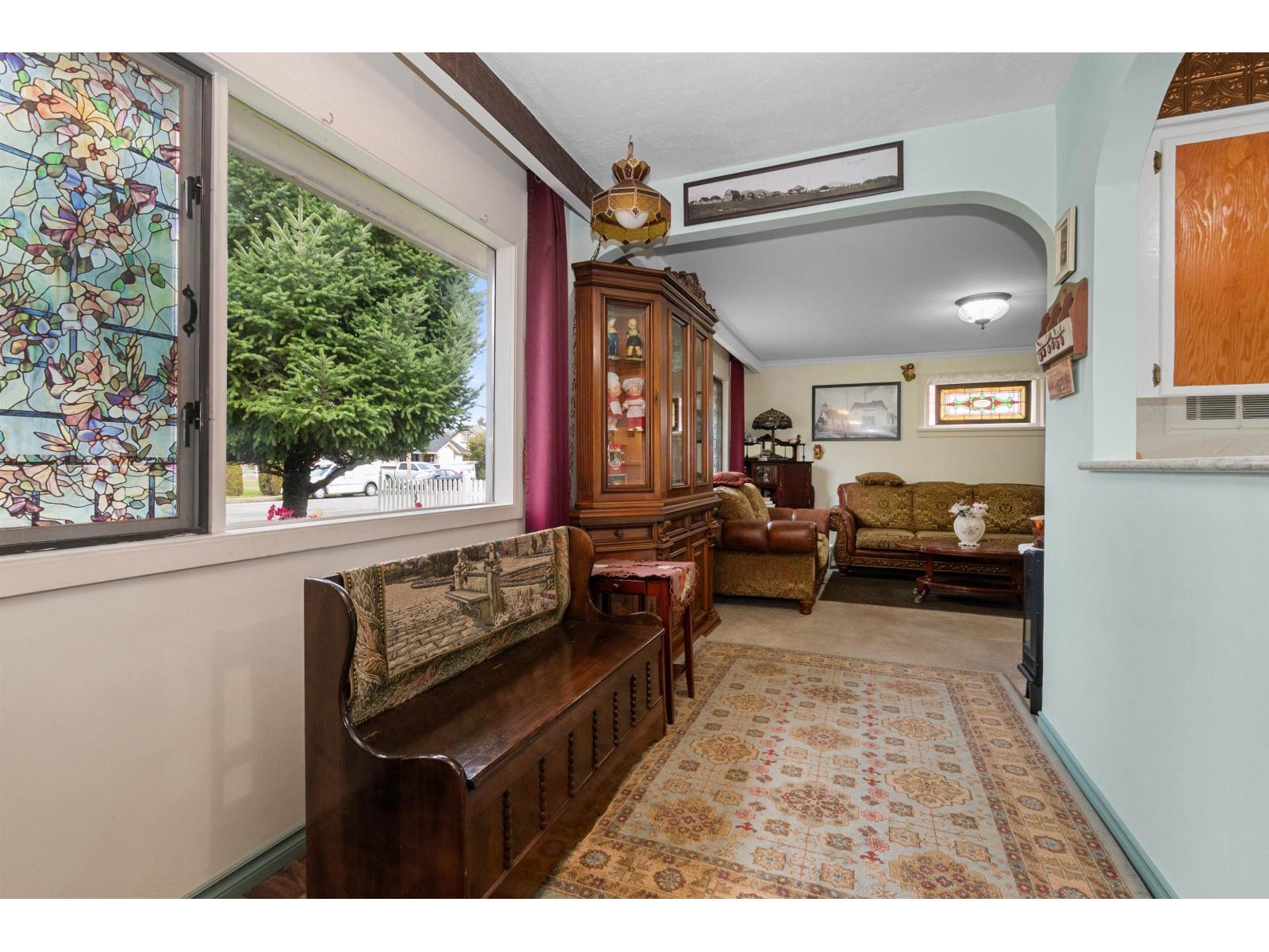 46186 Gore Avenue, Chilliwack Proper East, Chilliwack, British Columbia  V2P 1Z7 - Photo 11 - R3086787