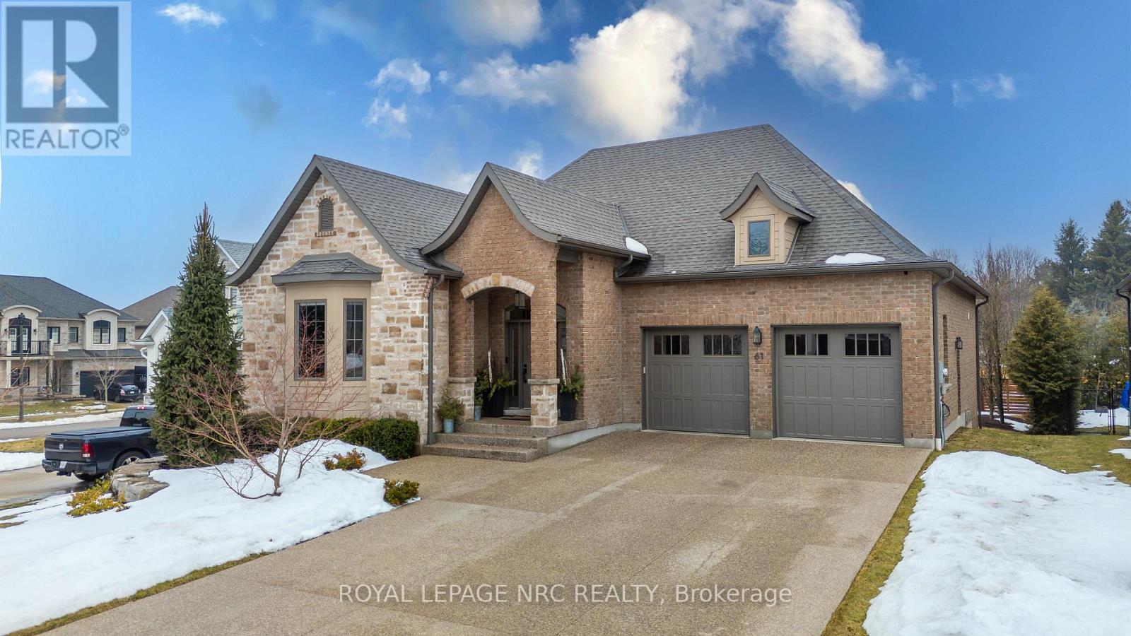 61 Philmori Boulevard, Pelham, Ontario  L3E 0S5 - Photo 2 - X12859380