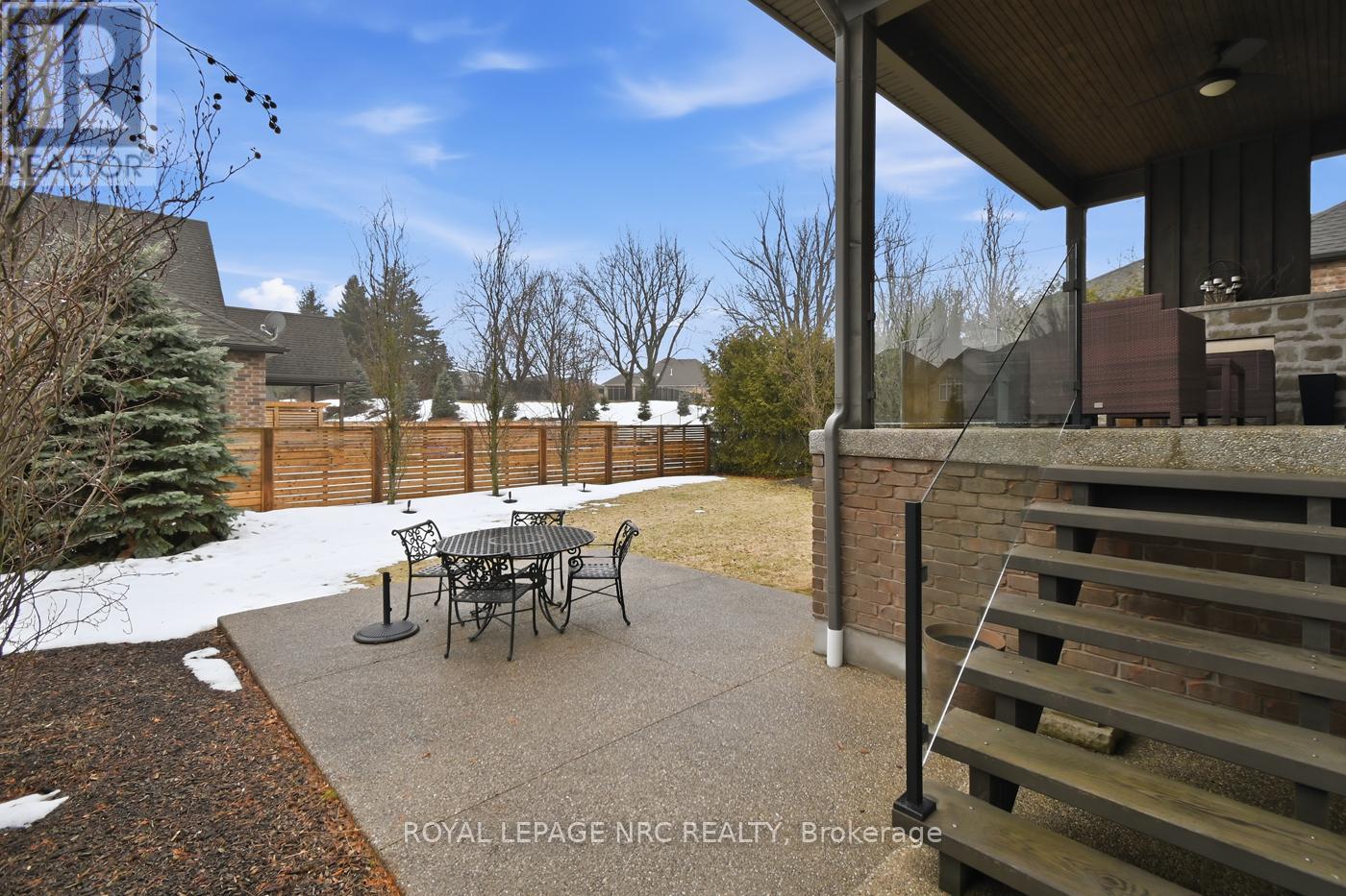 61 Philmori Boulevard, Pelham, Ontario  L3E 0S5 - Photo 37 - X12859380