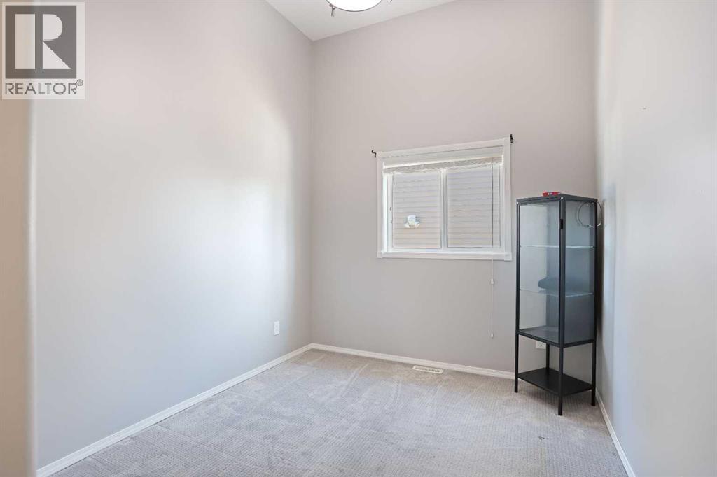 11 Upland Bay W, Brooks, Alberta  T1R 1N1 - Photo 22 - A2288677