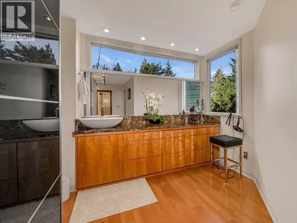 3626 Main Avenue, Belcarra, British Columbia  V3H 4P7 - Photo 25 - R3097176