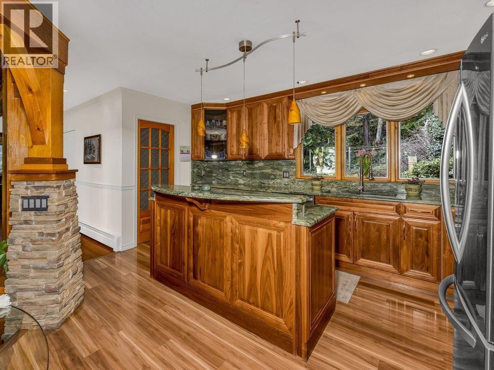 3626 Main Avenue, Belcarra, British Columbia  V3H 4P7 - Photo 17 - R3097176