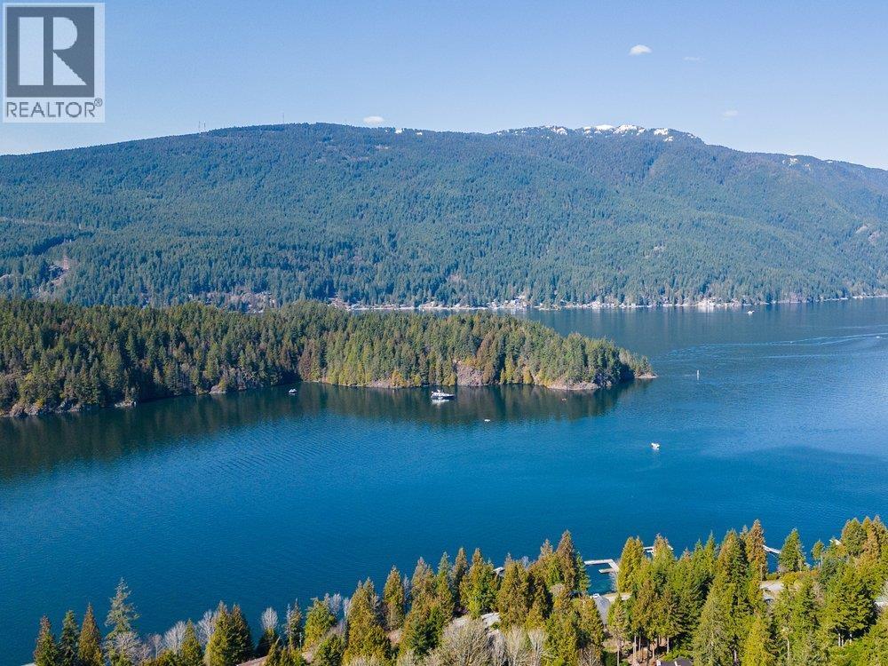 3626 Main Avenue, Belcarra, British Columbia  V3H 4P7 - Photo 2 - R3097176