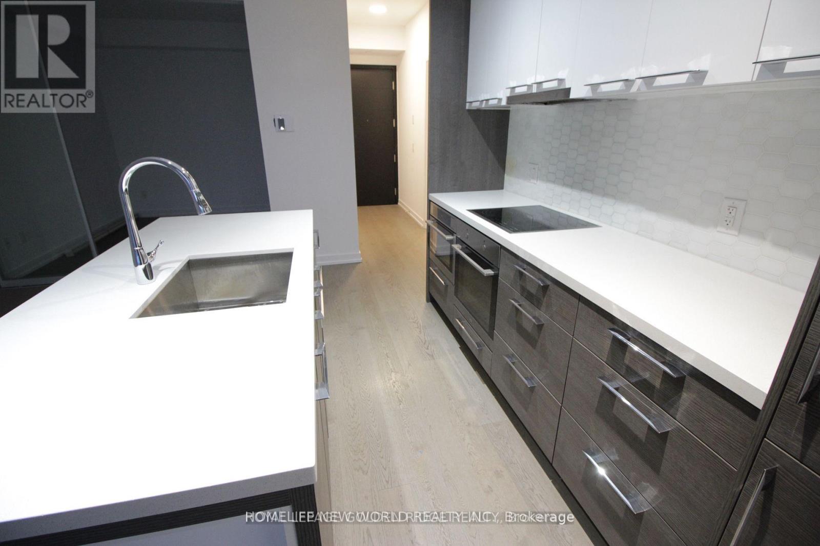 4503 - 488 University Avenue, Toronto (University), Ontario  M5G 0C1 - Photo 16 - C12859400