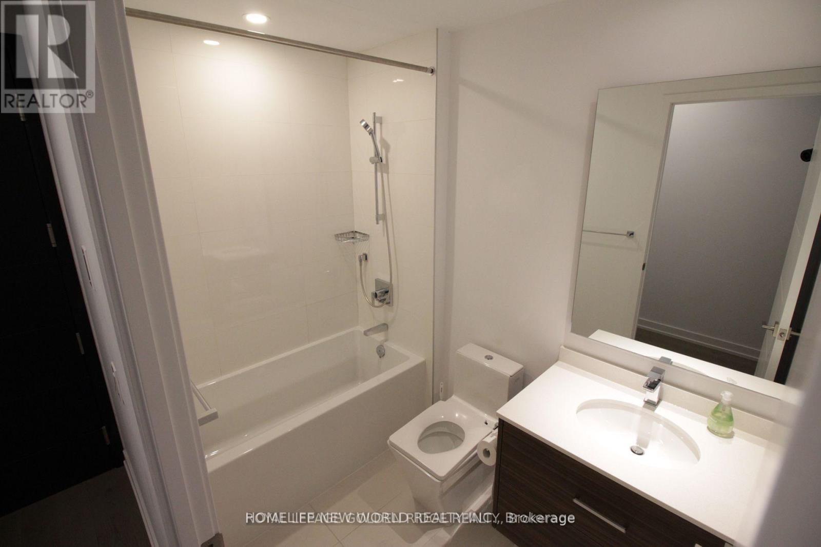 4503 - 488 University Avenue, Toronto (University), Ontario  M5G 0C1 - Photo 23 - C12859400