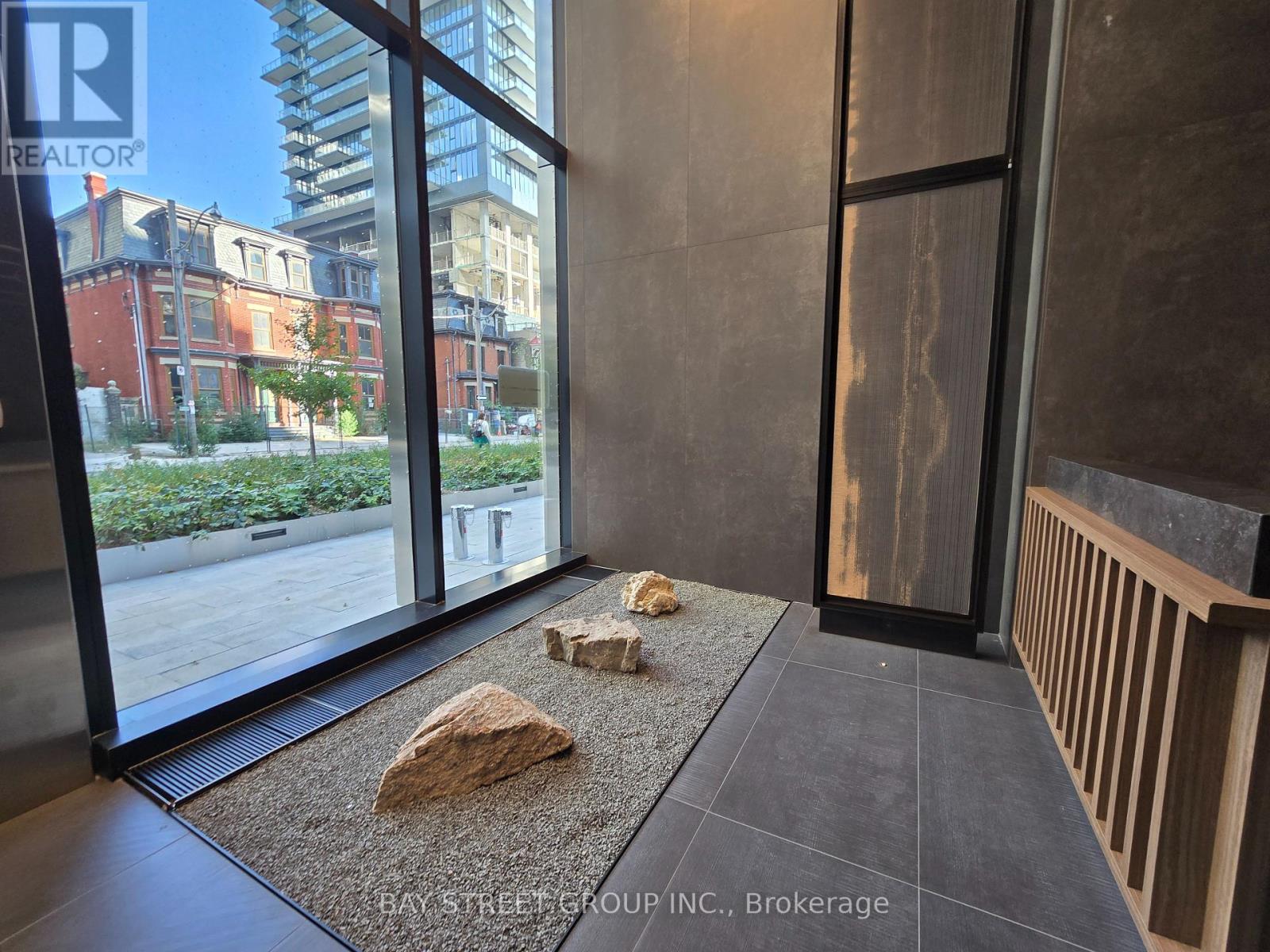 1505 - 55 Charles Street E, Toronto (Church-Yonge Corridor), Ontario  M4Y 1S9 - Photo 3 - C12859416