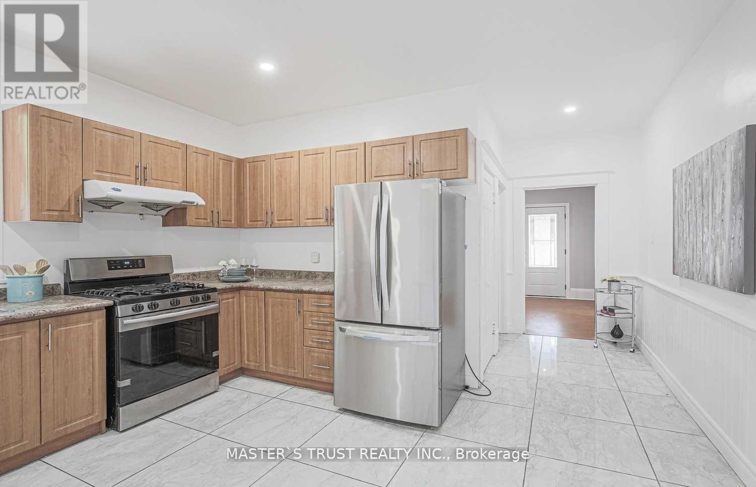 2668 Midland Avenue, Toronto (Agincourt South-Malvern West), Ontario  M1S 1R7 - Photo 6 - E12859388