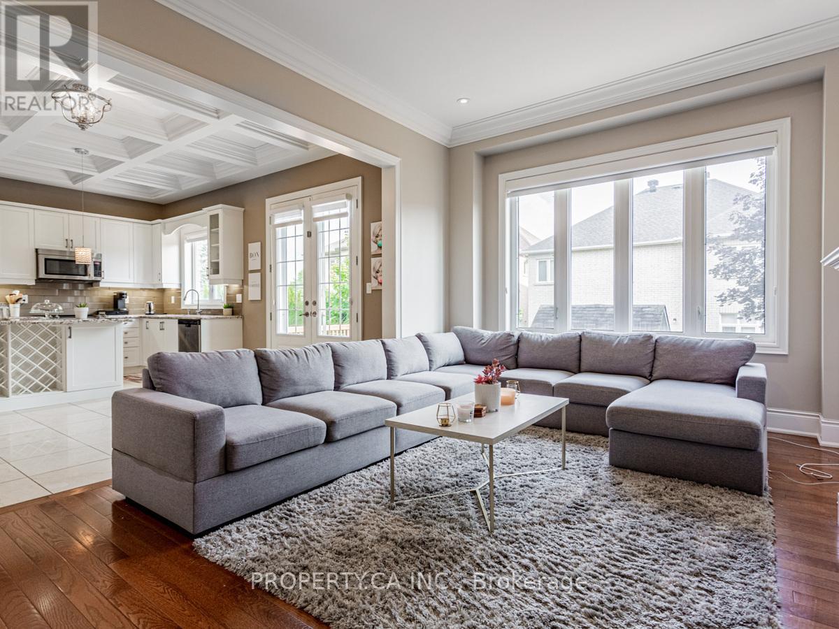 45 Marbrook Street, Richmond Hill (Mill Pond), Ontario  L4C 0Y9 - Photo 7 - N12859390