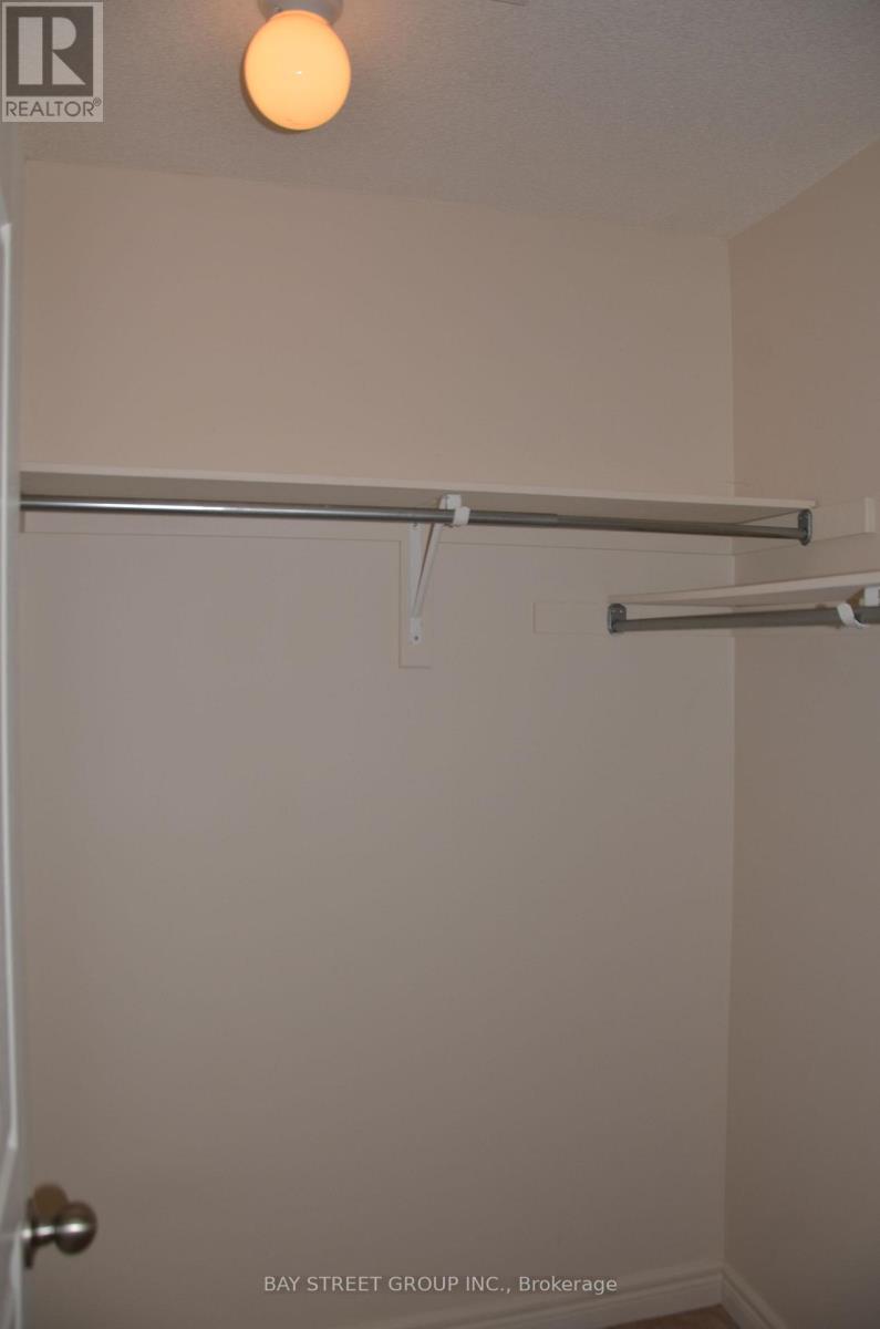 27 Wilcliff Court, Markham (Greensborough), Ontario  L6E 2E5 - Photo 16 - N12859396