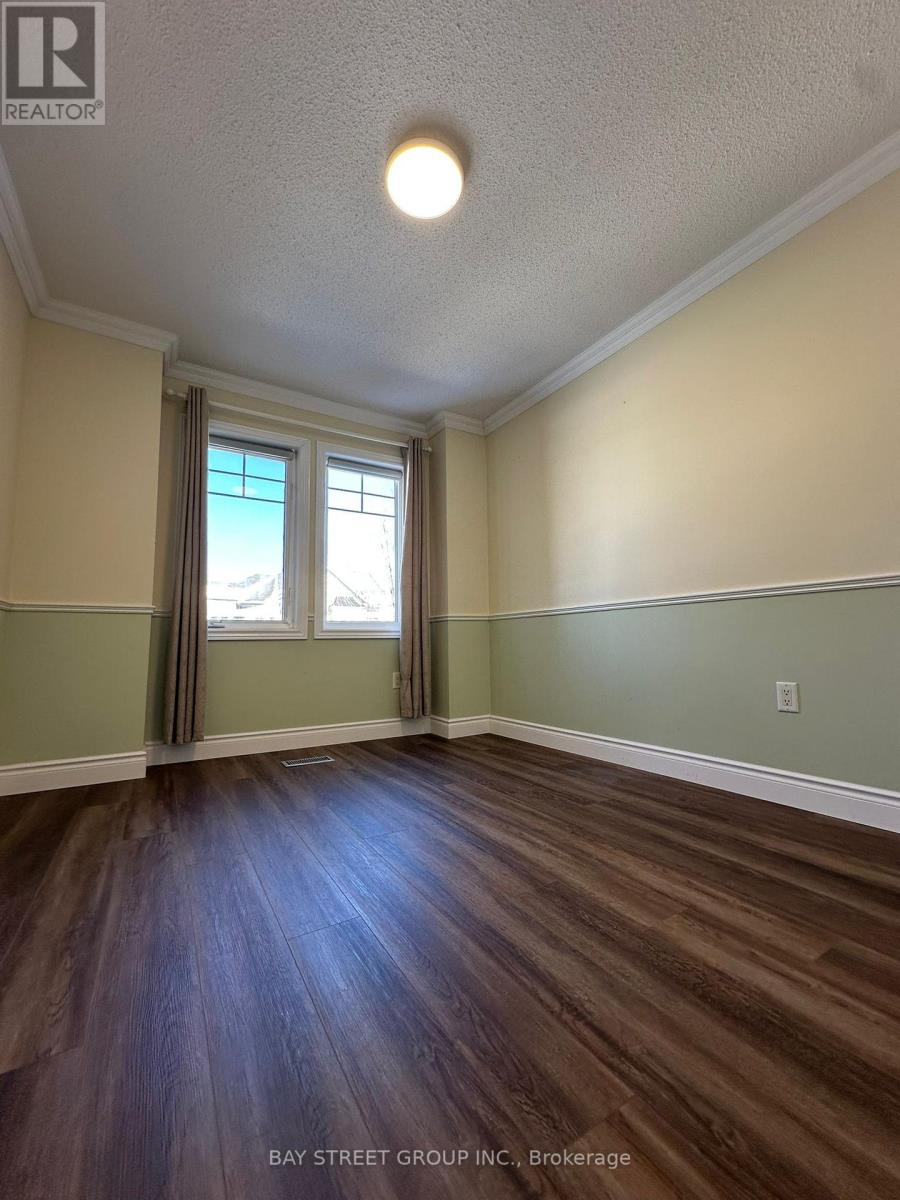 1 Thistle Avenue, Richmond Hill (Jefferson), Ontario  L4E 0B6 - Photo 25 - N12859420