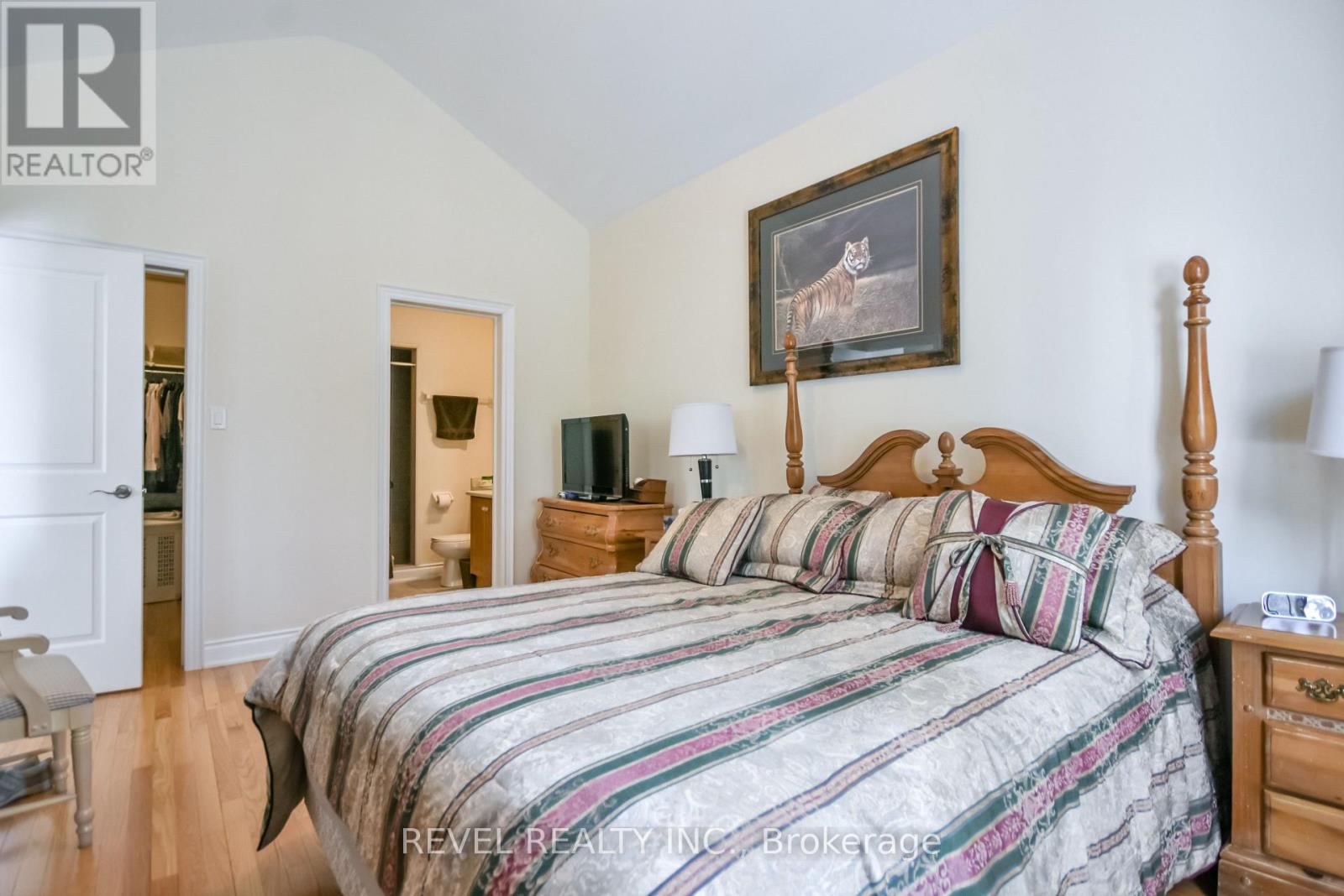 290 Stonebridge Boulevard, Wasaga Beach, Ontario  L9Z 0E7 - Photo 14 - S12859398