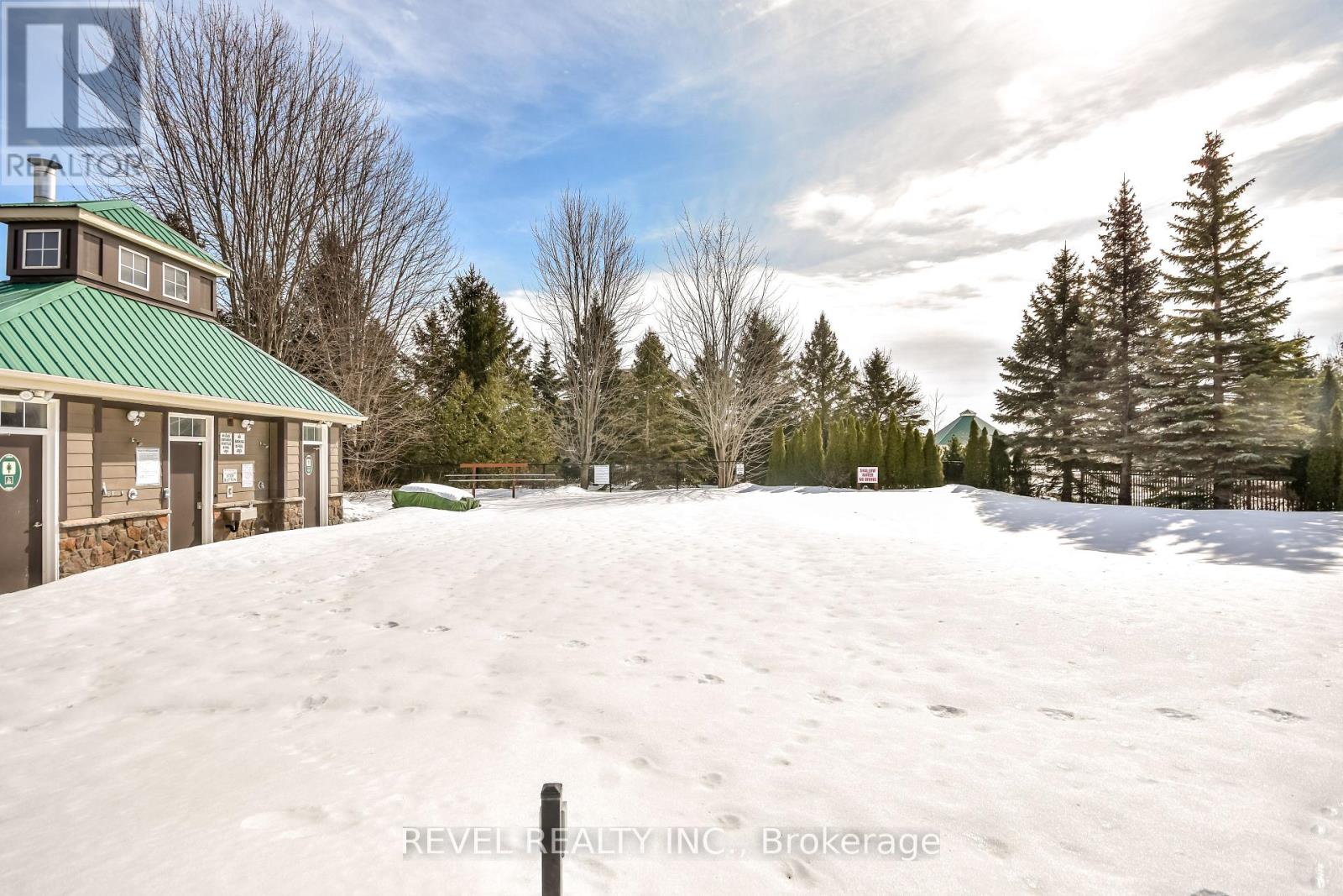 290 Stonebridge Boulevard, Wasaga Beach, Ontario  L9Z 0E7 - Photo 25 - S12859398