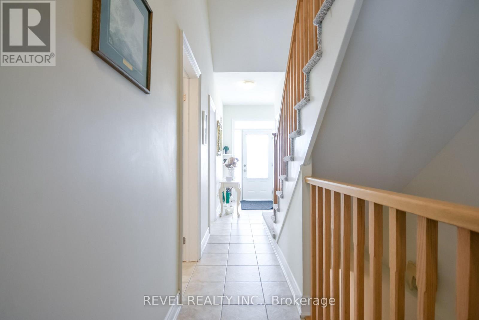 290 Stonebridge Boulevard, Wasaga Beach, Ontario  L9Z 0E7 - Photo 5 - S12859398