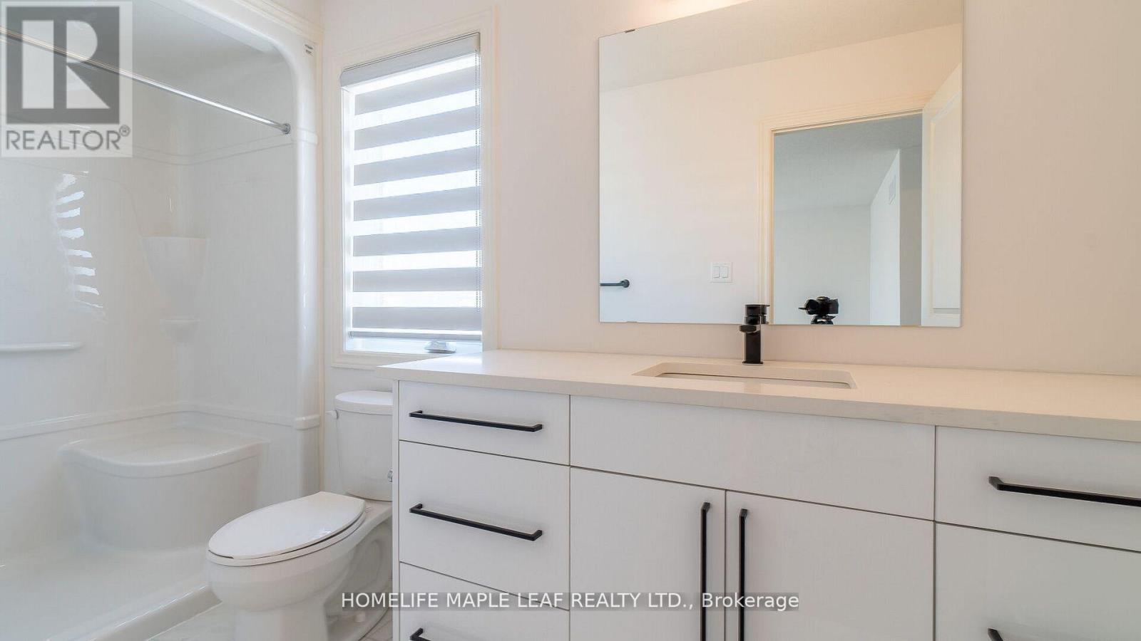 3911 Auckland Avenue, London South (South W), Ontario  N6L 0J3 - Photo 8 - X12859436