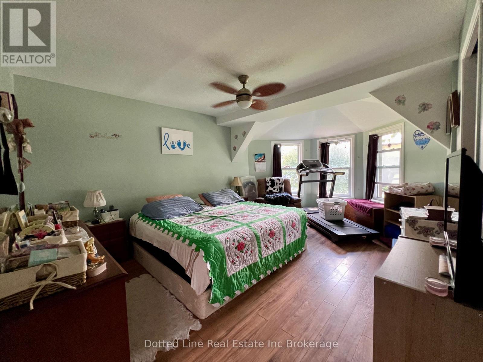 38 Harvey Street, Aylmer, Ontario  N5H 1T1 - Photo 12 - X12362939