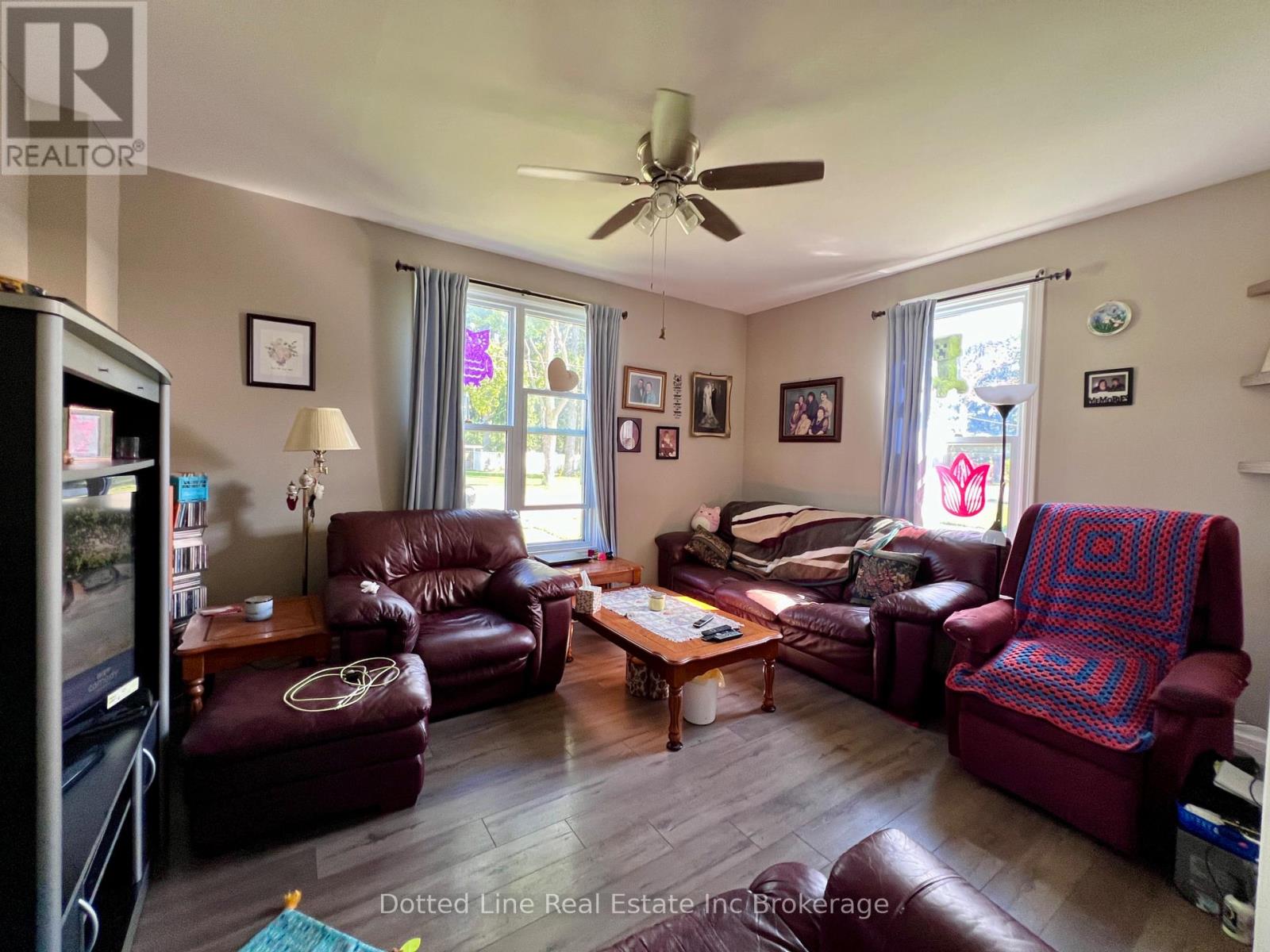 38 Harvey Street, Aylmer, Ontario  N5H 1T1 - Photo 8 - X12362939