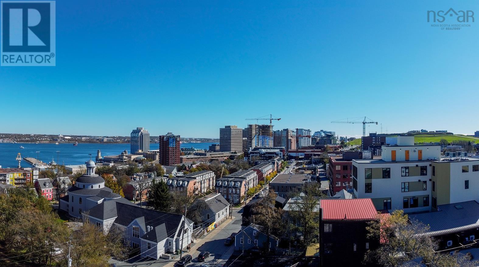 913 2250 Maitland Street, Halifax, Nova Scotia