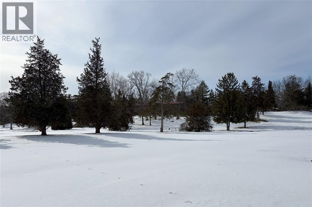 13 Oakwood Links Lane, Grand Bend, Ontario  N0M 1T0 - Photo 32 - 26003669