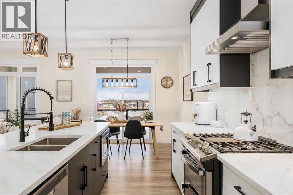 3 Lakewood Mews, Strathmore, Alberta T1P 0G6 - Photo 9 - A2283325