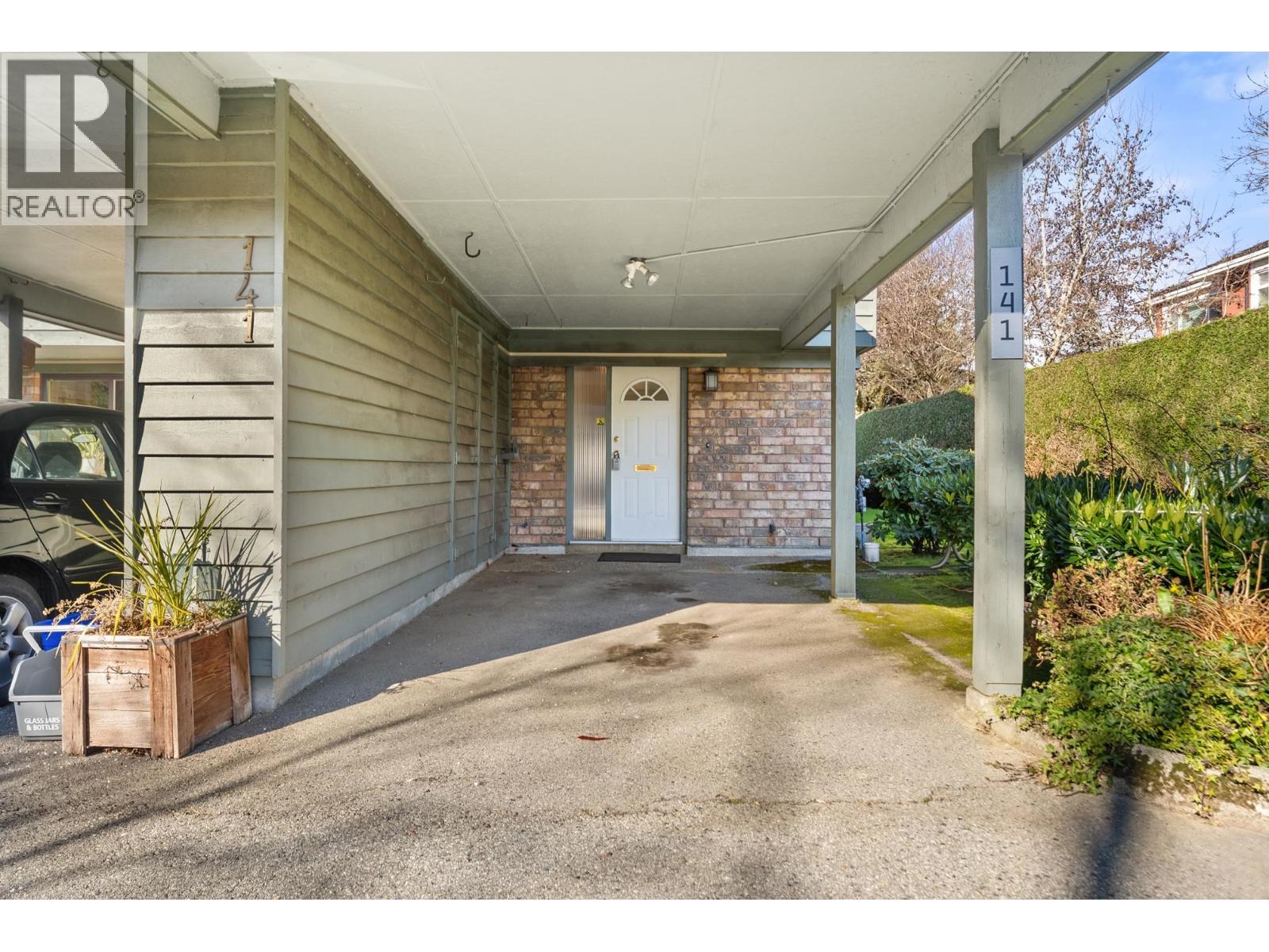 Listing Picture 4 of 39 : 141 3031 WILLIAMS ROAD, Richmond / 烈治文 - 魯藝地產 Yvonne Lu Group - MLS Medallion Club Member