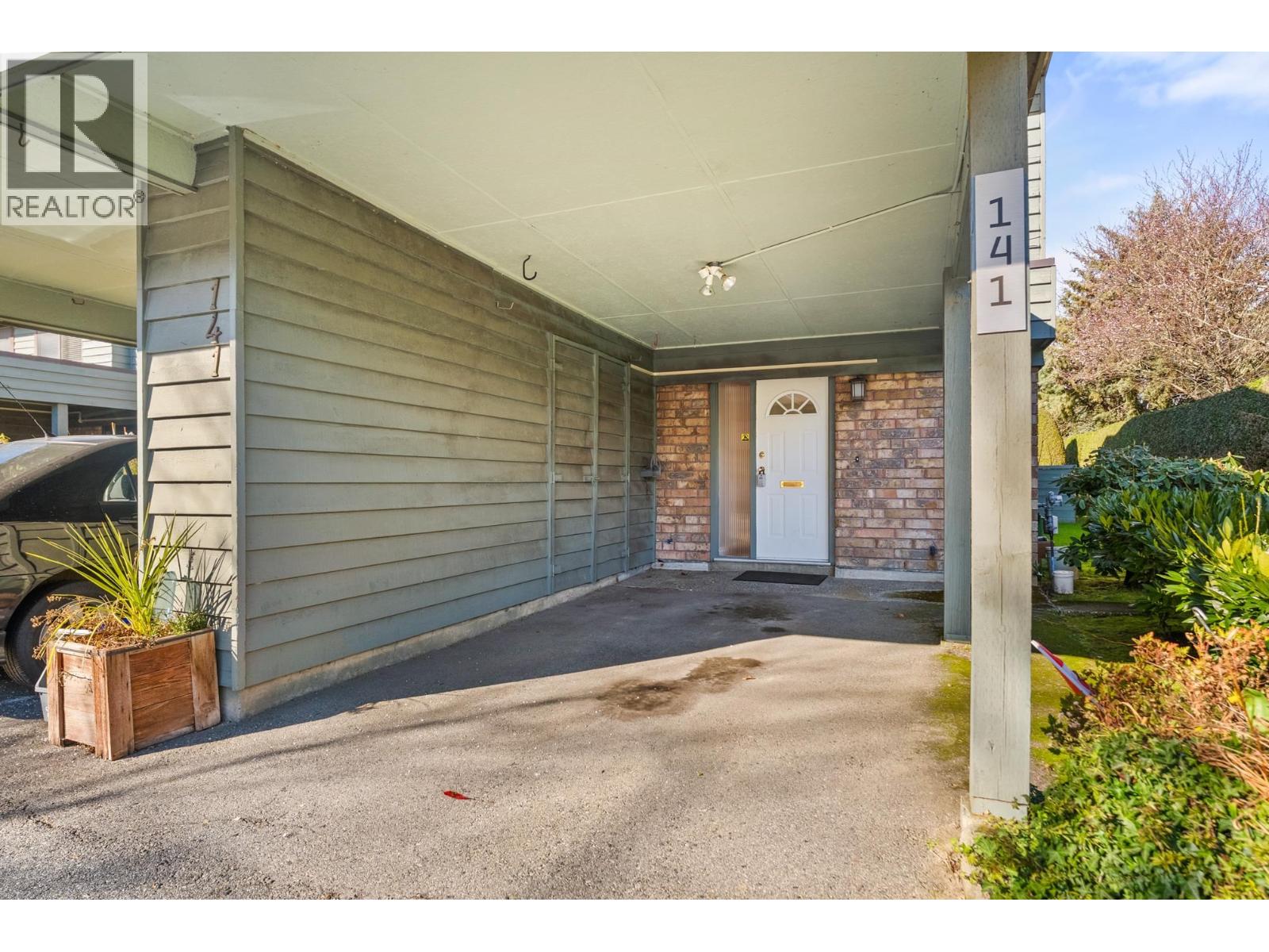 Listing Picture 3 of 39 : 141 3031 WILLIAMS ROAD, Richmond / 烈治文 - 魯藝地產 Yvonne Lu Group - MLS Medallion Club Member