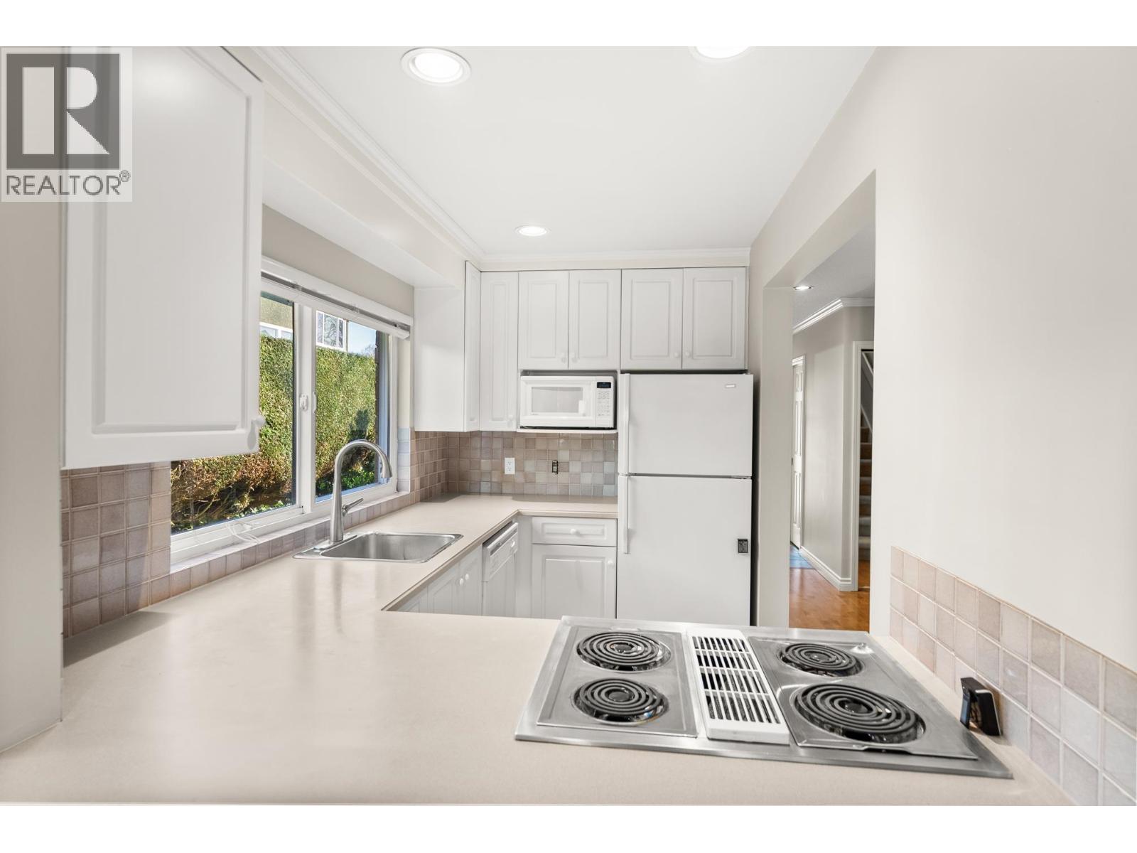 Listing Picture 16 of 39 : 141 3031 WILLIAMS ROAD, Richmond / 烈治文 - 魯藝地產 Yvonne Lu Group - MLS Medallion Club Member