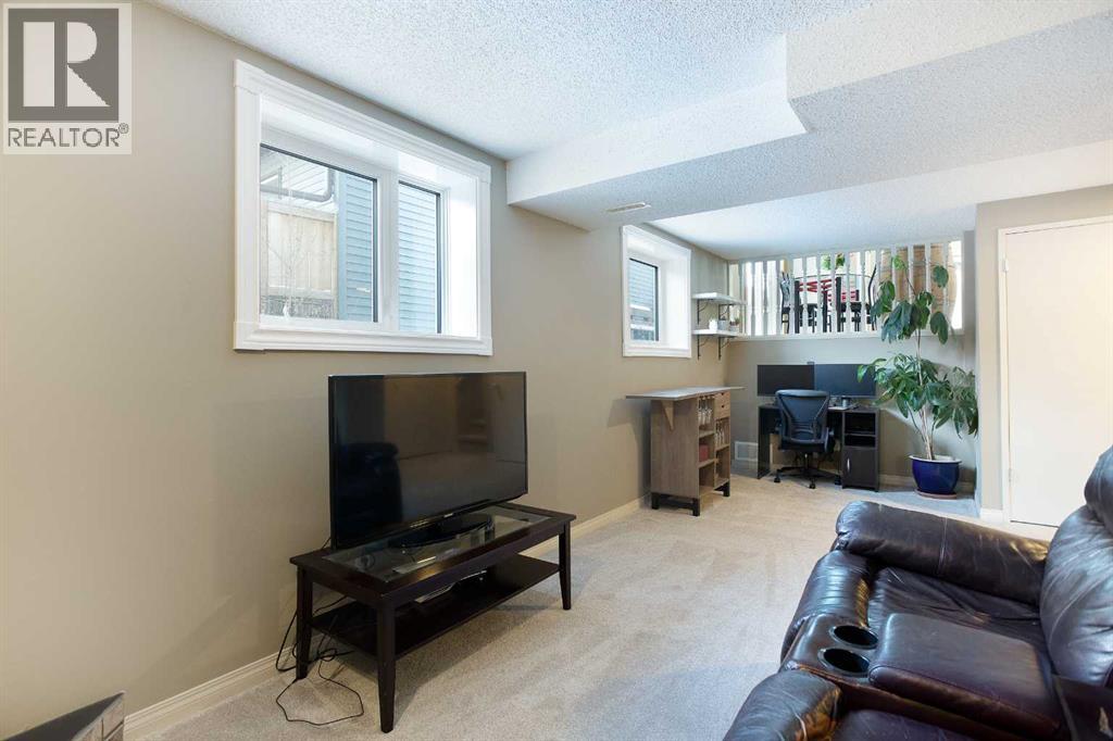 28 Cedardale Road Sw, Calgary, Alberta T2W 5G5 - Photo 21 - A2285629
