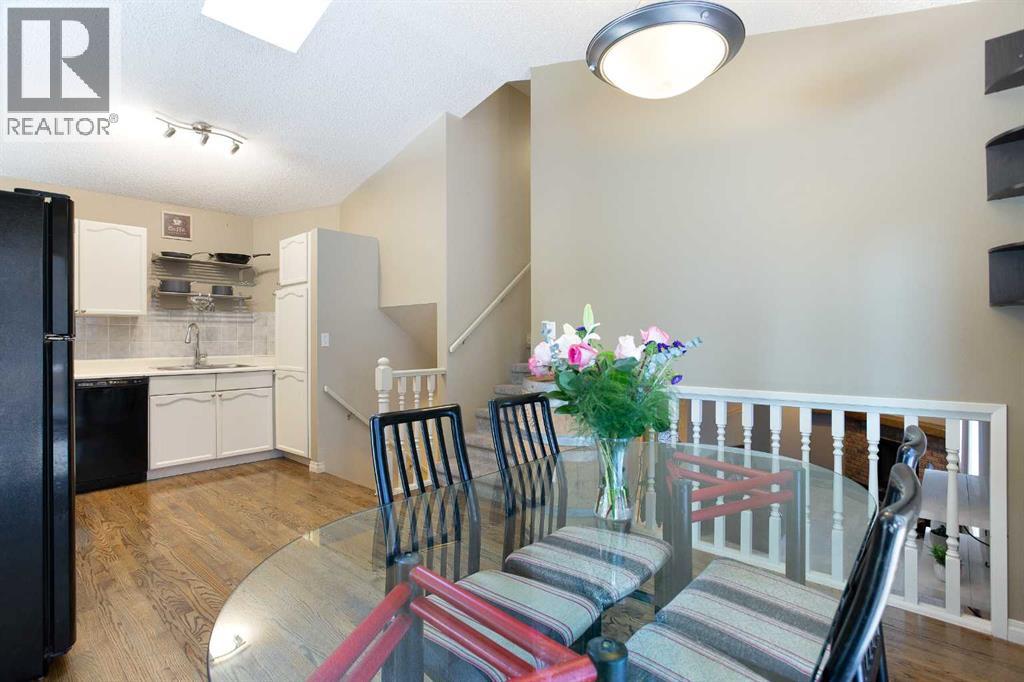 28 Cedardale Road Sw, Calgary, Alberta T2W 5G5 - Photo 13 - A2285629