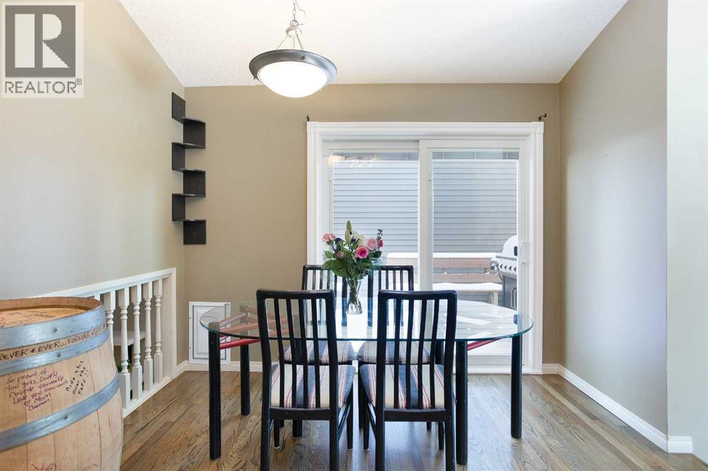 28 Cedardale Road Sw, Calgary, Alberta T2W 5G5 - Photo 11 - A2285629