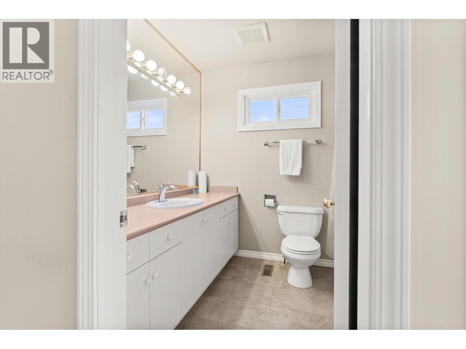 Listing Picture 33 of 39 : 141 3031 WILLIAMS ROAD, Richmond / 烈治文 - 魯藝地產 Yvonne Lu Group - MLS Medallion Club Member