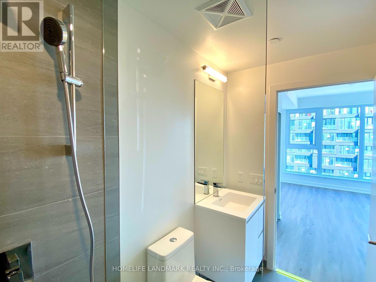 2202 - 1 Quarrington Lane, Toronto, Ontario  M3C 0S4 - Photo 22 - C12859352