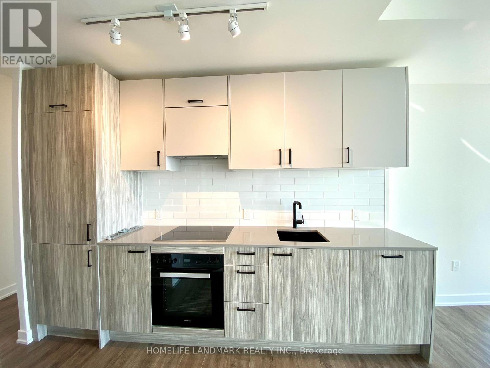 2202 - 1 Quarrington Lane, Toronto, Ontario  M3C 0S4 - Photo 6 - C12859352