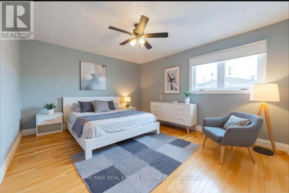 4322 Waterford Crescent, Mississauga (Hurontario), Ontario  L5R 2B3 - Photo 22 - W12858522