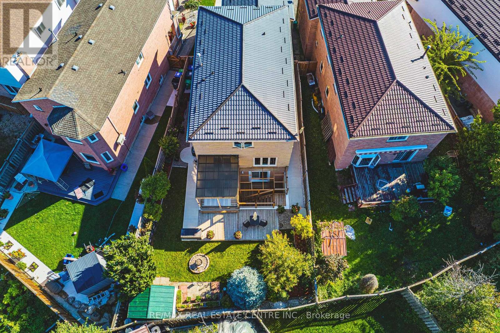 4322 Waterford Crescent, Mississauga (Hurontario), Ontario  L5R 2B3 - Photo 45 - W12858522