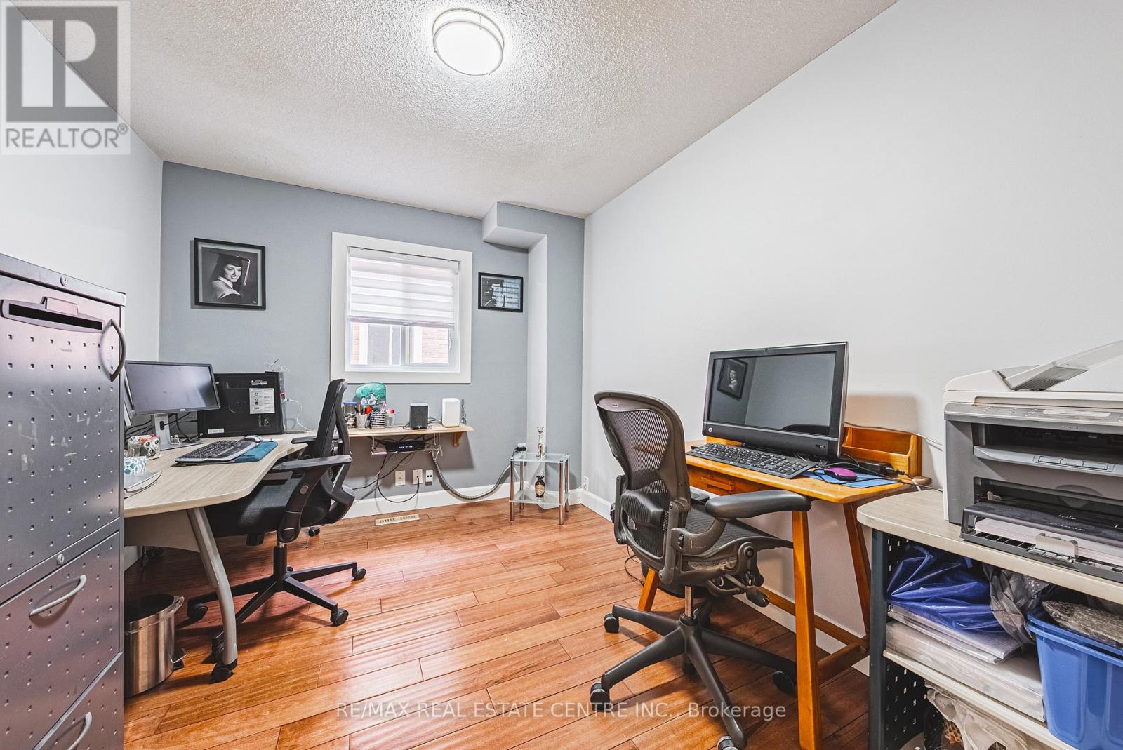 4322 Waterford Crescent, Mississauga (Hurontario), Ontario  L5R 2B3 - Photo 8 - W12858522