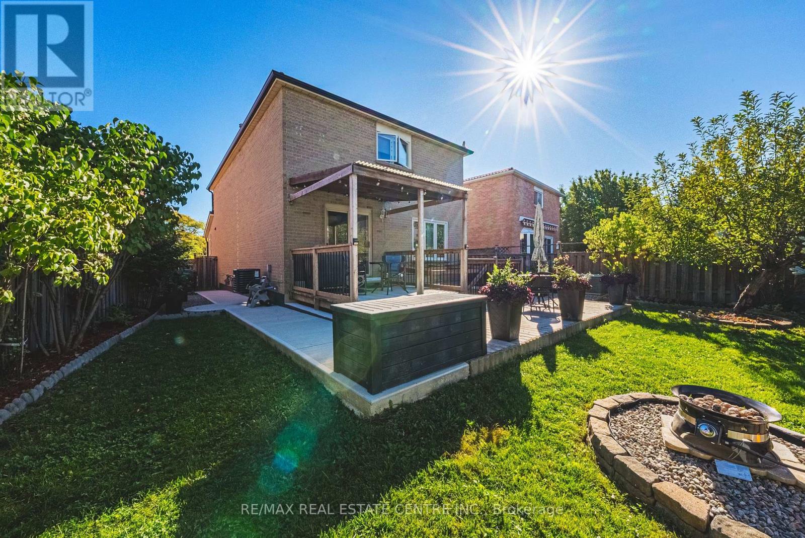 4322 Waterford Crescent, Mississauga (Hurontario), Ontario  L5R 2B3 - Photo 42 - W12858522