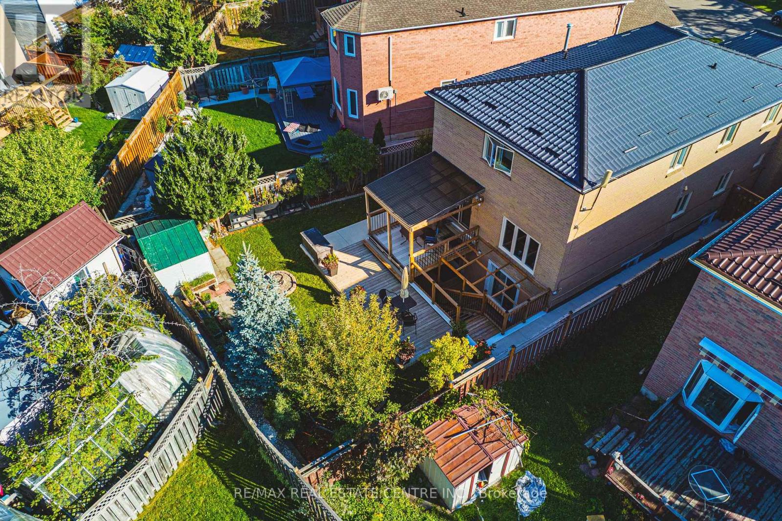 4322 Waterford Crescent, Mississauga (Hurontario), Ontario  L5R 2B3 - Photo 44 - W12858522