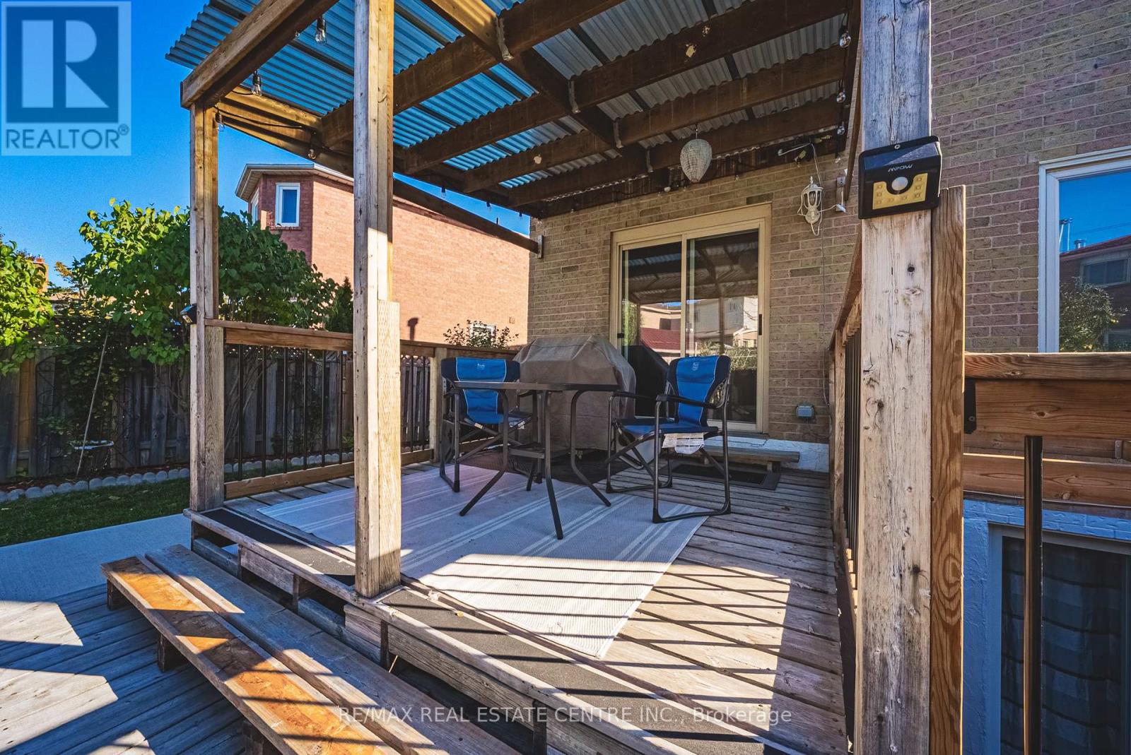 4322 Waterford Crescent, Mississauga (Hurontario), Ontario  L5R 2B3 - Photo 40 - W12858522