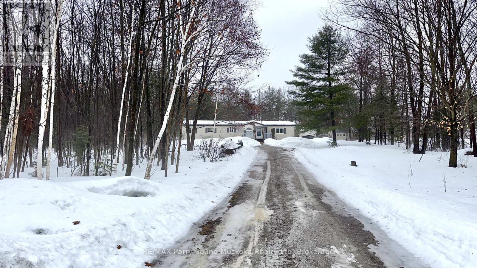 3 Little's Lane, Carling, Ontario  P0G 1G0 - Photo 1 - X12859444