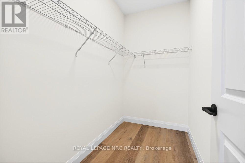 63 Beachwalk Crescent, Fort Erie, Ontario  L0S 1B0 - Photo 22 - X12400990